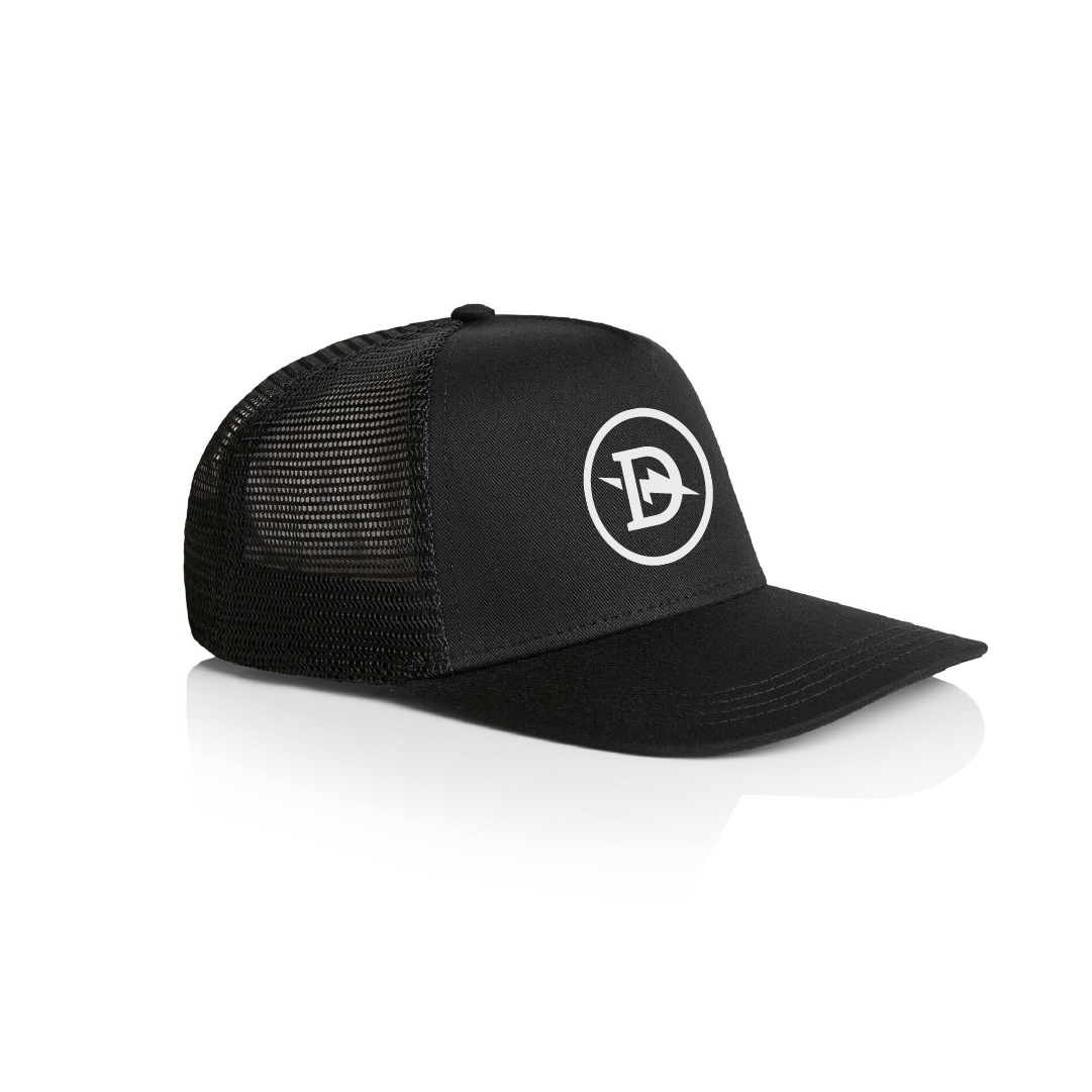 220715-merch-trucker-white-angle